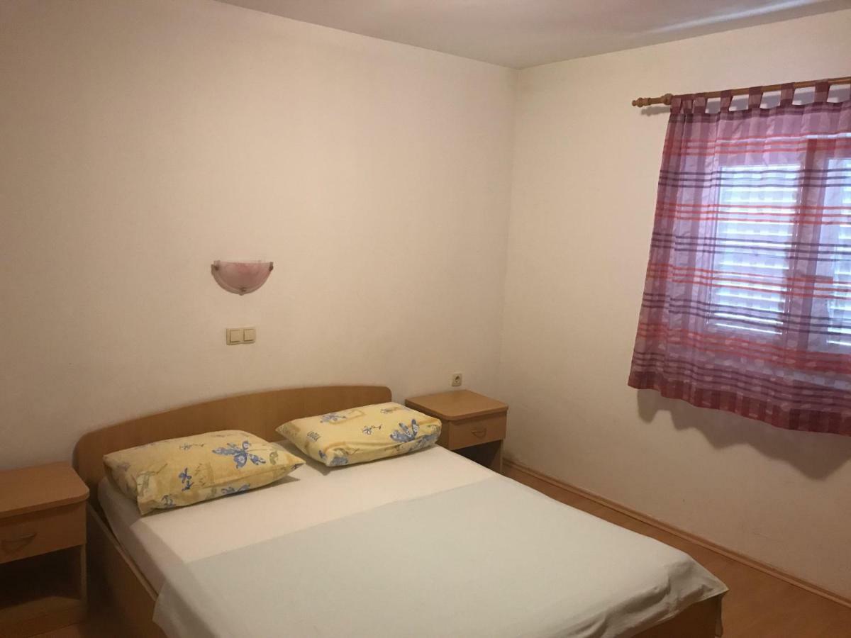 Apartmani Paulina Lopar Exterior foto