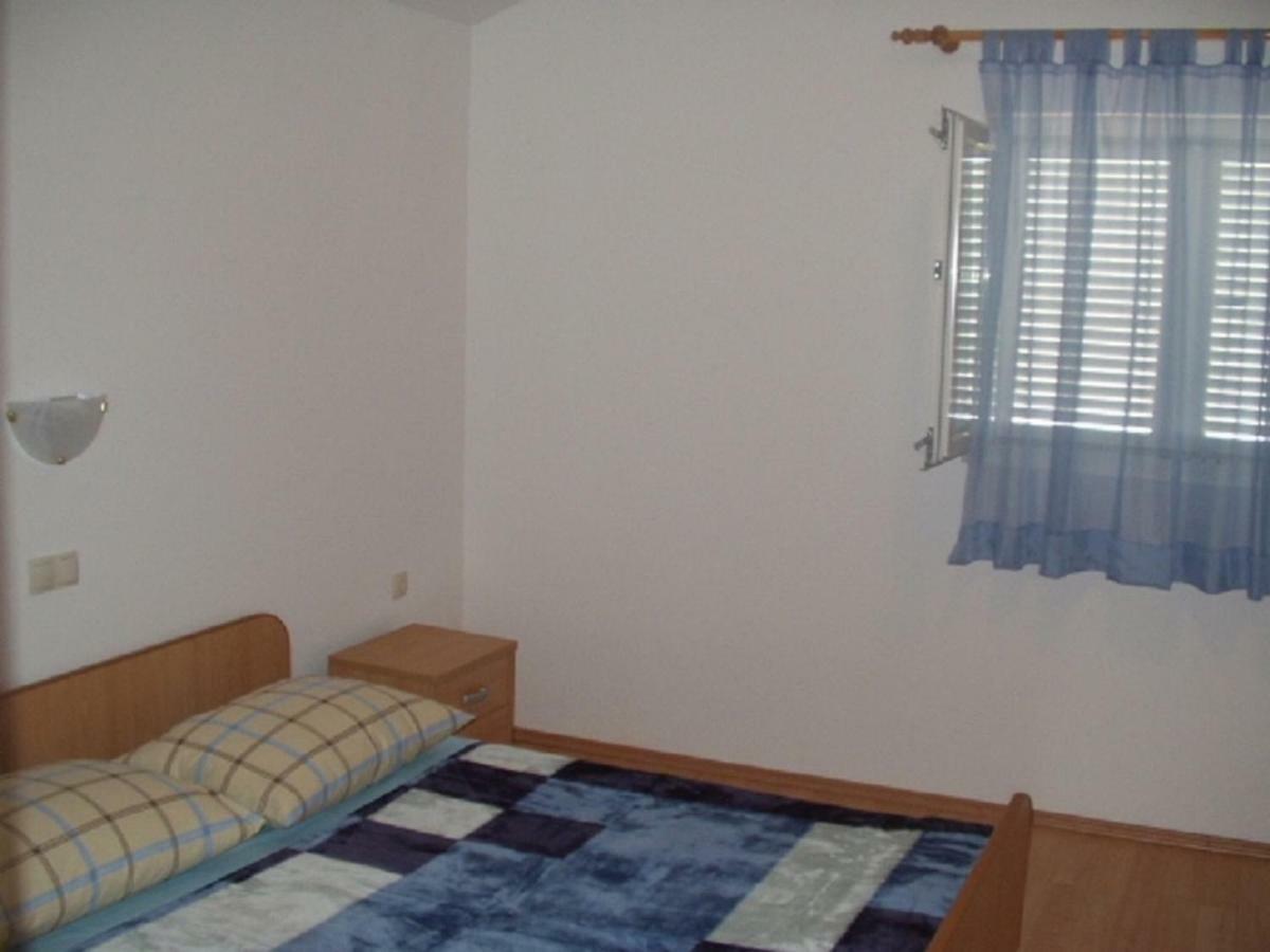 Apartmani Paulina Lopar Exterior foto